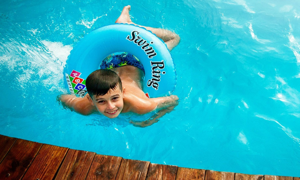 fbc-popular-swimmin-pool