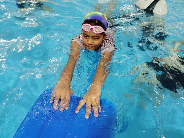fbc-kids-swimming-6-12