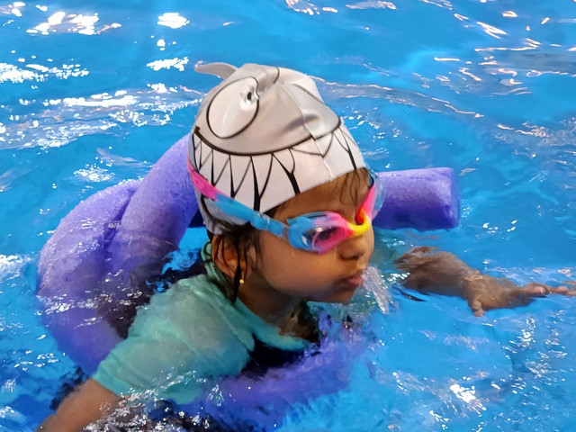 fbc-swimming-kids-8-11
