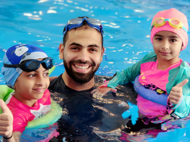 fbc-swimming-kids-Happy