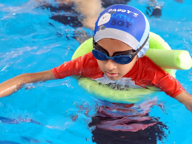 fbc-swimming-small-kids